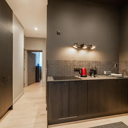 Kemp Rops Private Classified 4 Stars Apartment *
